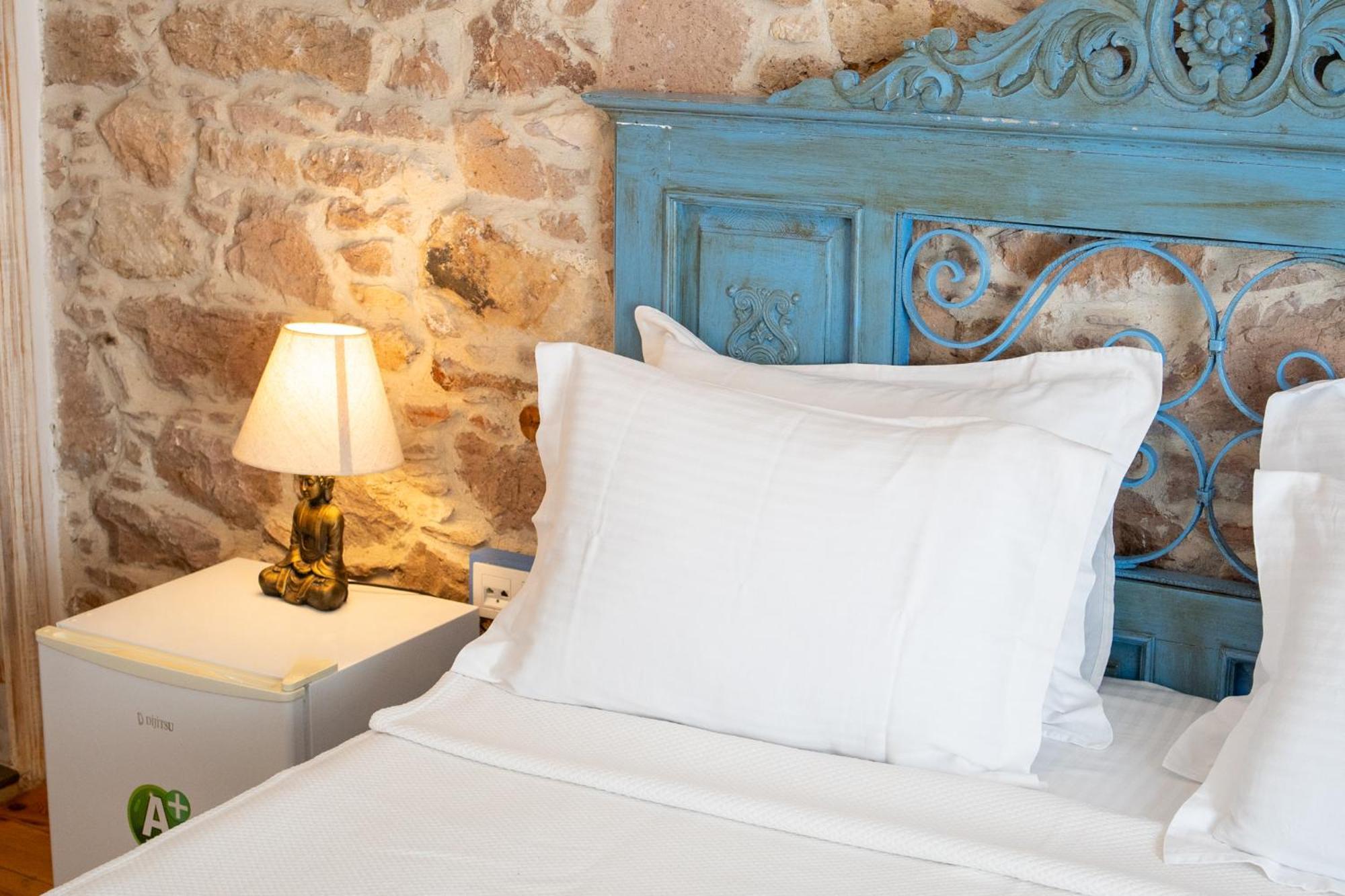 Cunda Mor Limon Otel Ayvalı Kültér fotó